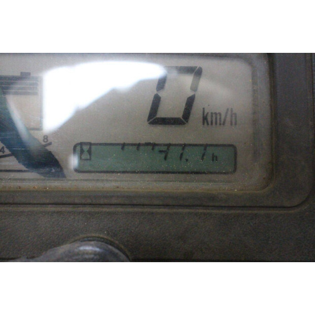 2000 Toyota 5FBE18-47440591