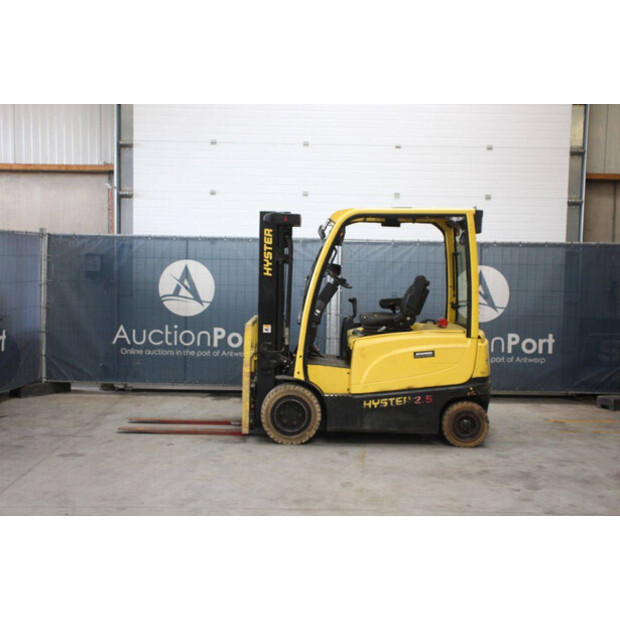 2017 Hyster J2.5XN-47440807
