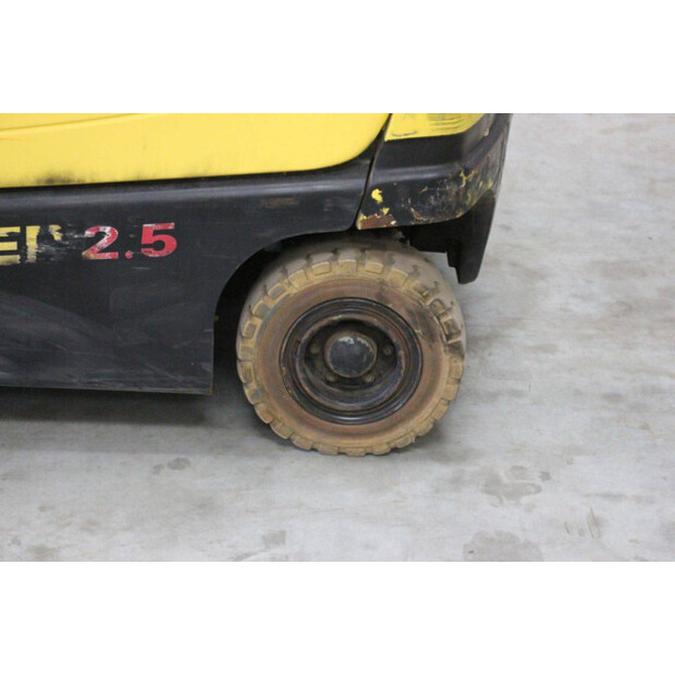 2017 Hyster J2.5XN-47440820