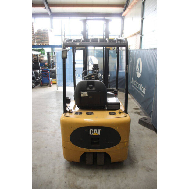 2005 Caterpillar EP20KT-47440901
