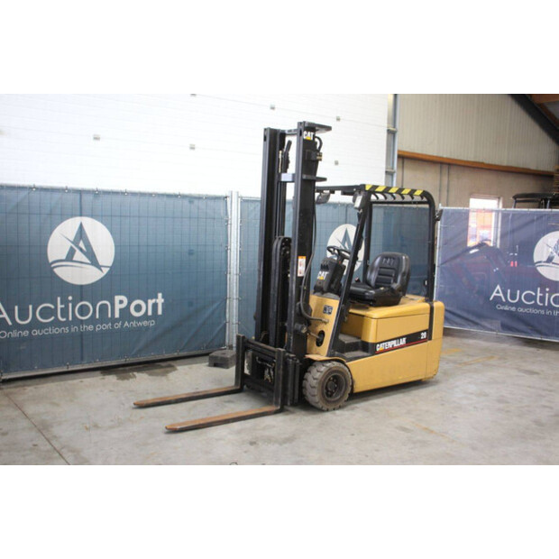 2005 Caterpillar EP20KT-47440905