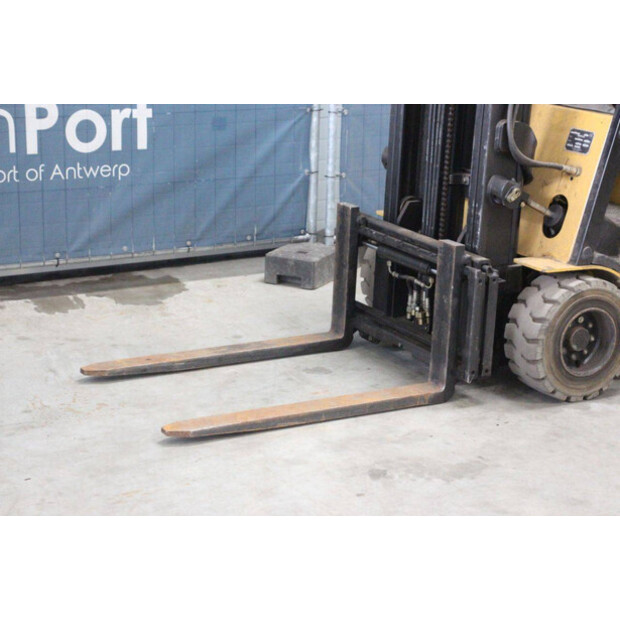 2005 Caterpillar EP20KT-47440906
