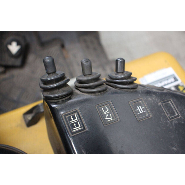 2005 Caterpillar EP20KT-47440922