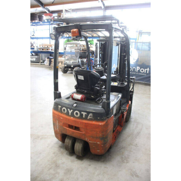 2020 تويوتا 8FBE18T-47440994