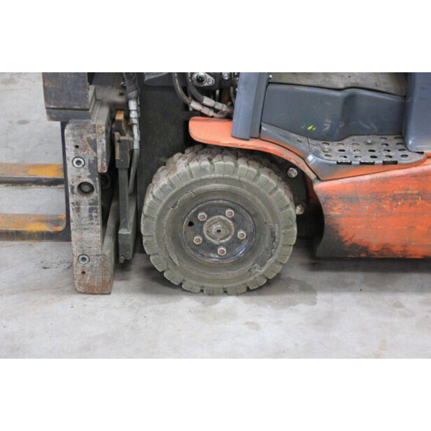 2020 تويوتا 8FBE18T-47441003