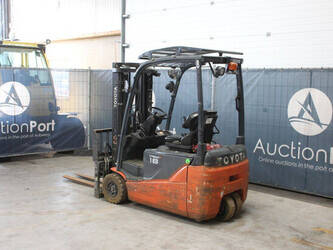 2020-toyota-8fbe18t-1456924-47441021