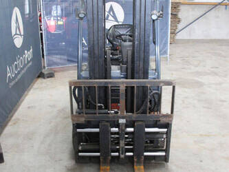toyota-traigo-18-1456925-47441057