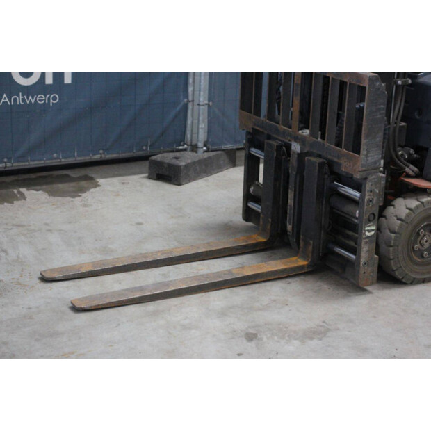 Toyota Traigo 18-47441059