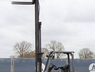 2010-toyota-7fbmf25-1456933-47441345
