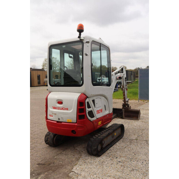 2019 TAKEUCHI TB216-47441393