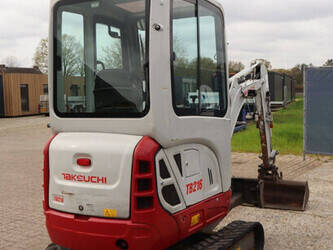 2019-takeuchi-tb216-1456935-47441393