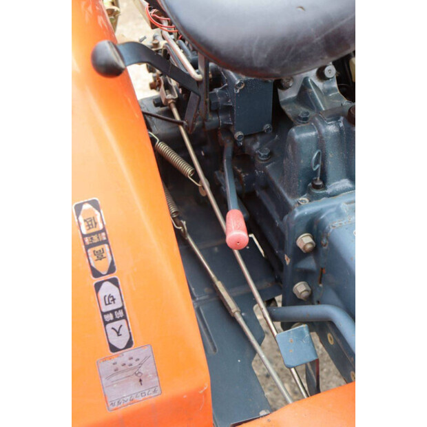 كوبوتا B1402-M-47441500