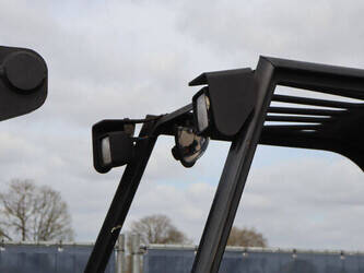 2005-linde-e30-03-600-1456946-47441788