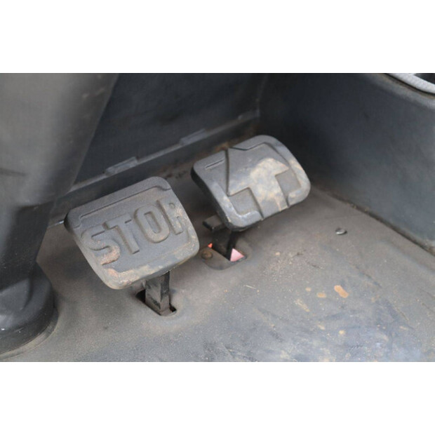 2005 Linde E30-03-600-47441796