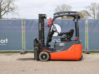 2021-toyota-8fbe18t-1456947-47441819