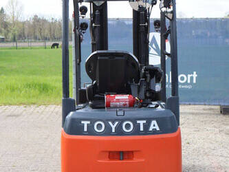 2021-toyota-8fbe18t-1456947-47441822