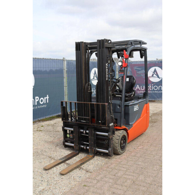 2021 تويوتا 8FBE18T-47441826