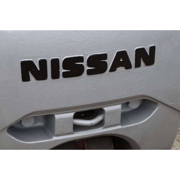 2011 NISSAN 1N1L18Q-47441993