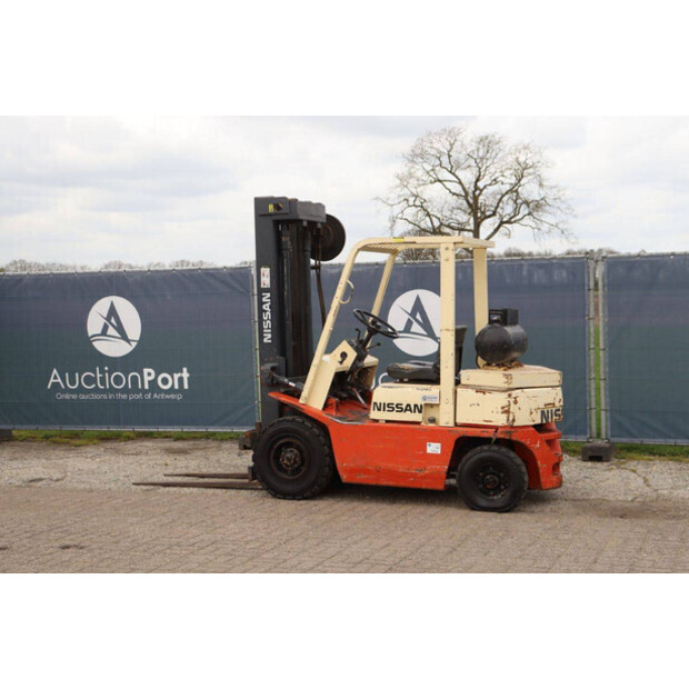 NISSAN PF02A20U-47442014