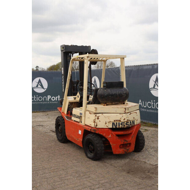 NISSAN PF02A20U-47442015
