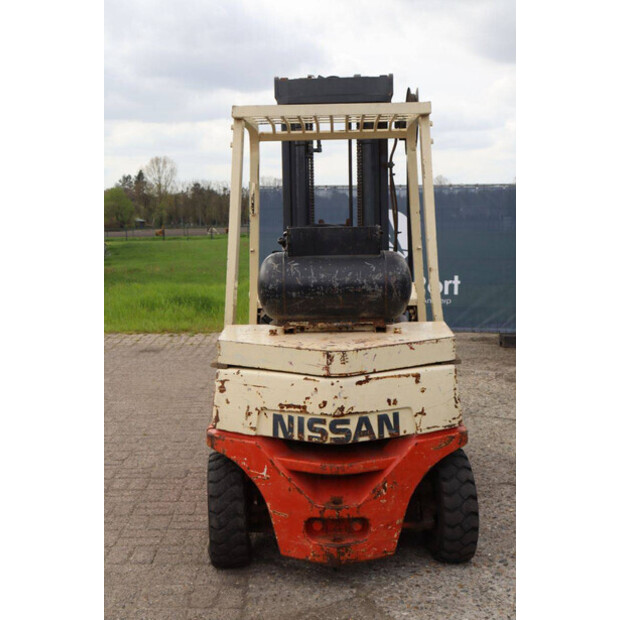 NISSAN PF02A20U-47442016