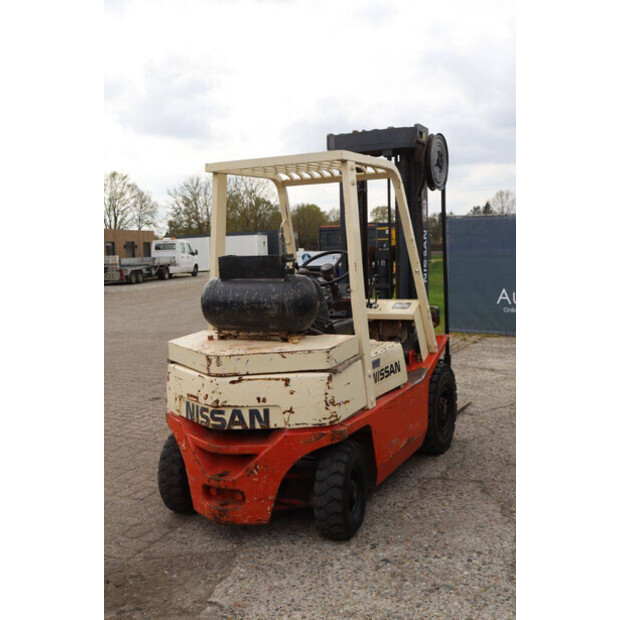 NISSAN PF02A20U-47442017