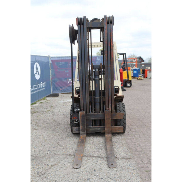 NISSAN PF02A20U-47442019