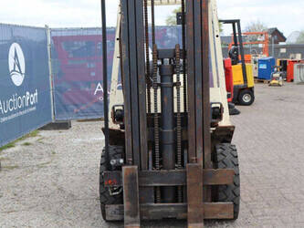 nissan-pf02a20u-1456952-47442019