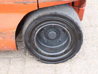 2011-fenwick-linde-e30-03-600-1456953-47442060