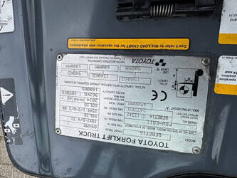 2014-toyota-8fbet16-1456958-47442187