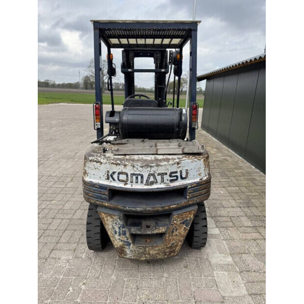 1989 كوماتسو FG25T-11E-47442207