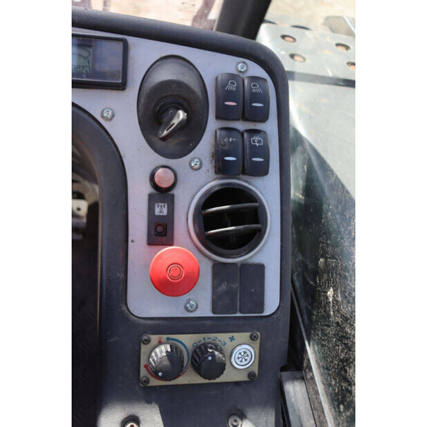 2016 جيه سي بي 30D 4x4-47442439