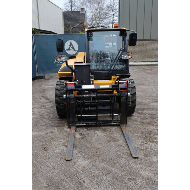 2023 JCB 512-40-47442455