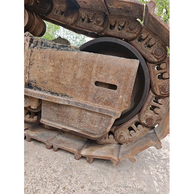 2017 Caterpillar 374FL-47442642