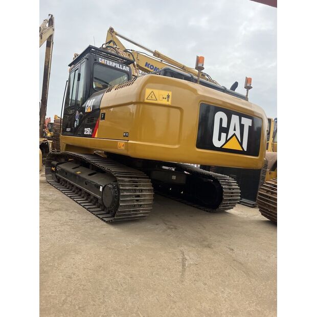 2023 Caterpillar 325DL-47442718