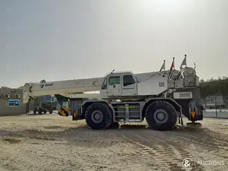 2015-tadano-gr-600ex-47442993