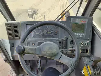 2015-tadano-gr-600ex-47443042