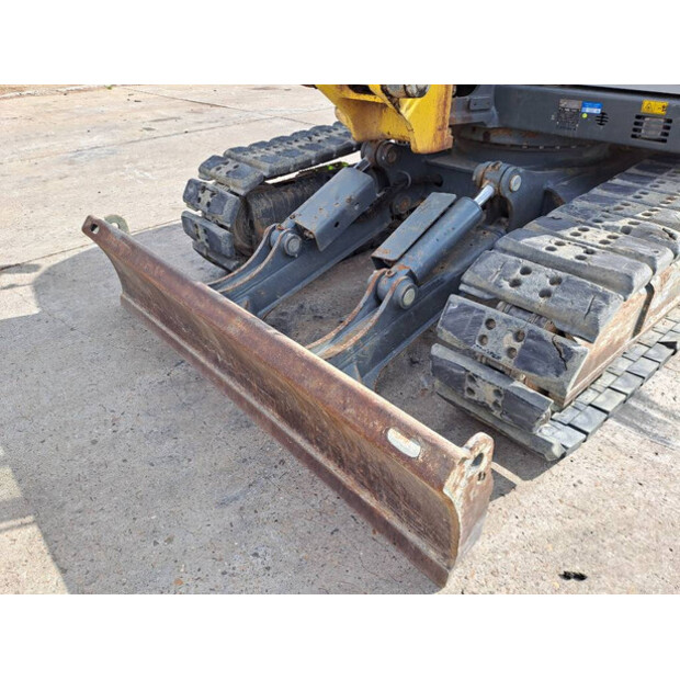 2020 WACKER NEUSON ET145-47443520