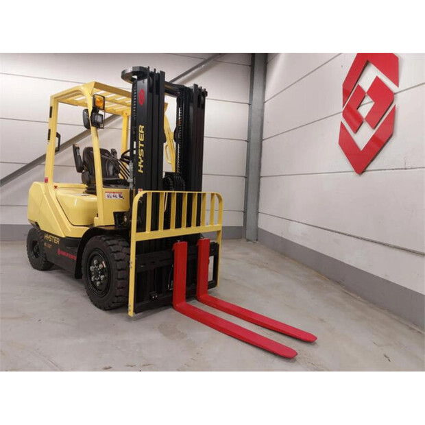 2023 Hyster H3.5UT-47443827