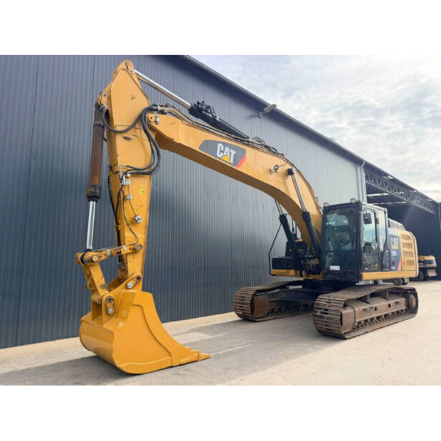 2014 Caterpillar 329ELN-47443907