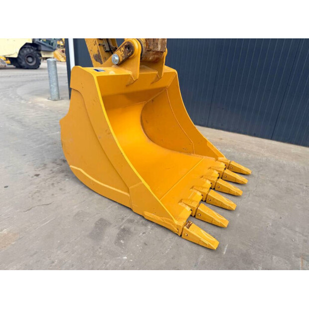 2014 Caterpillar 329ELN-47443931
