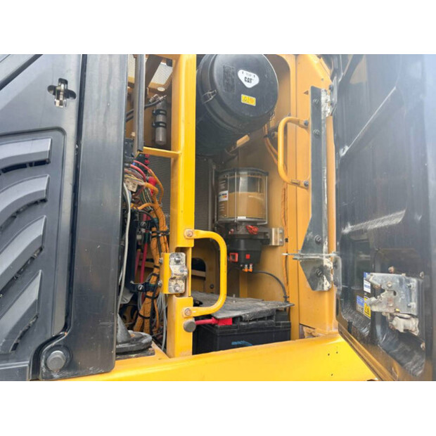 2014 Caterpillar 329ELN-47443944