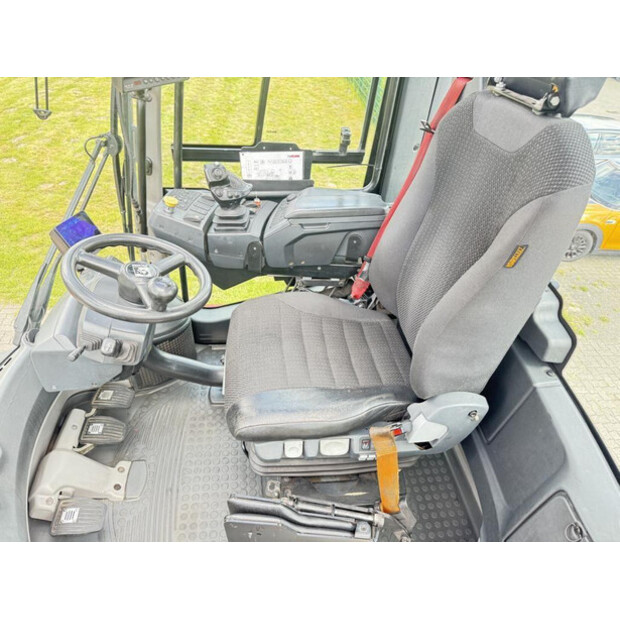 2021 KALMAR DCG100-45ED7-47444019