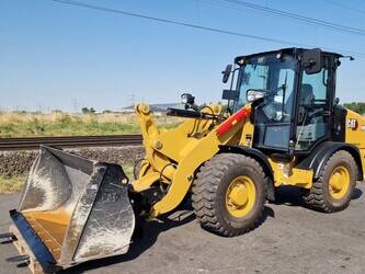 صورة ل شيولات 2024 كاتربيلر 906