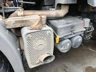2010-mercedes-benz-actros-3341-47444040