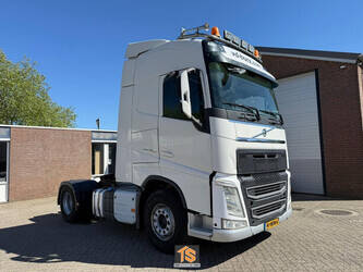 2014-volvo-fh-1457016-47444153