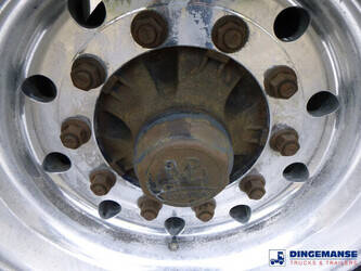 2014-van-hool-others-1457022-47444425