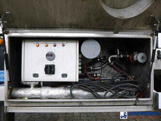 2014-van-hool-others-1457022-47444437