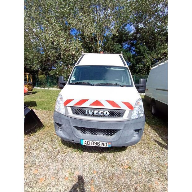2010 Iveco 35C13-47456613