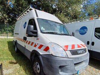 2010-iveco-35c13-1456712-47456614